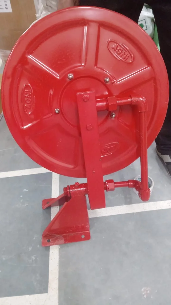 Fire hose reel unit